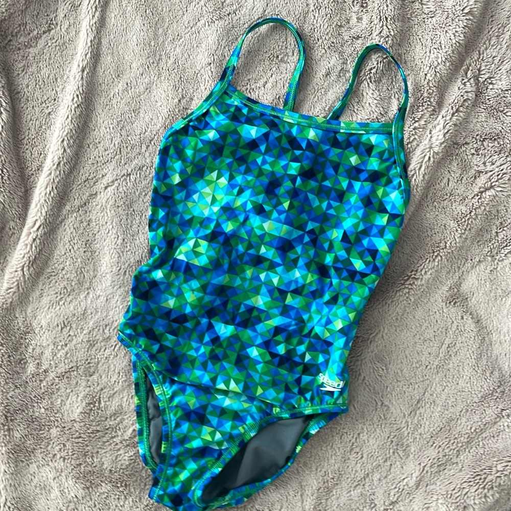 Speedo kids Competition swimsuit sz 8/24 EUC